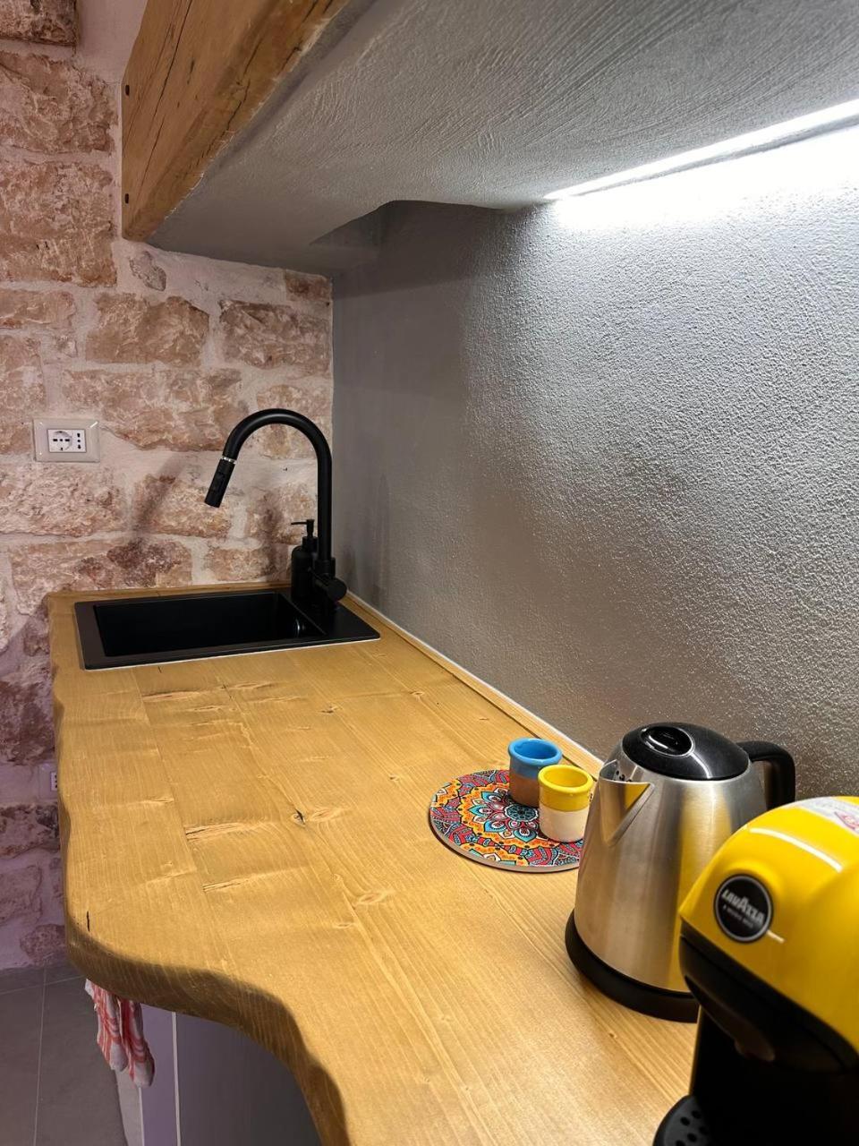 Primus Suite Ceglie Messapica Buitenkant foto